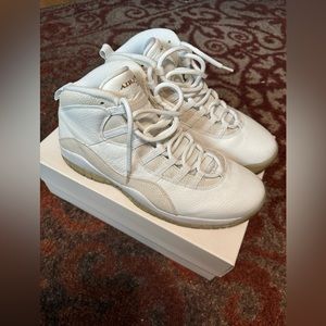 Jordan OVO 10s